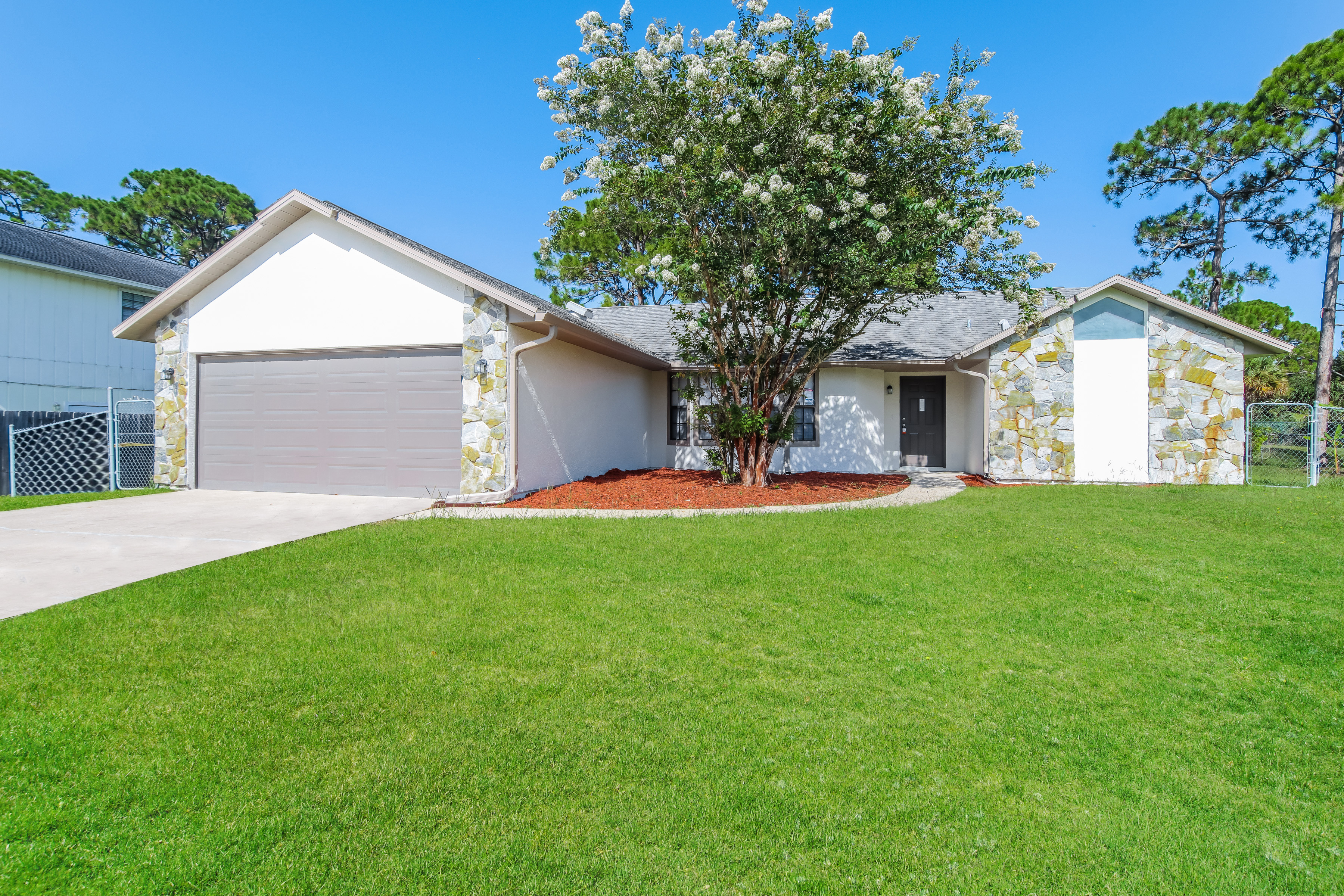 707 ISAR AVE N W PALM BAY, FL 32907